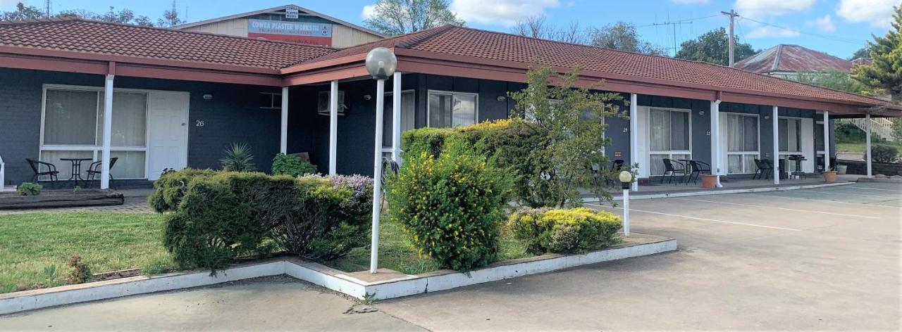 Countryman Motor Inn Cowra Exterior photo